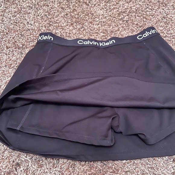 Skorts - Picture 2 of 2